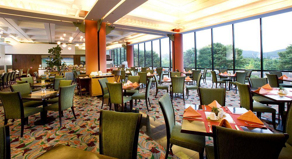 Commodore Hotel Kjongdzsu Kültér fotó